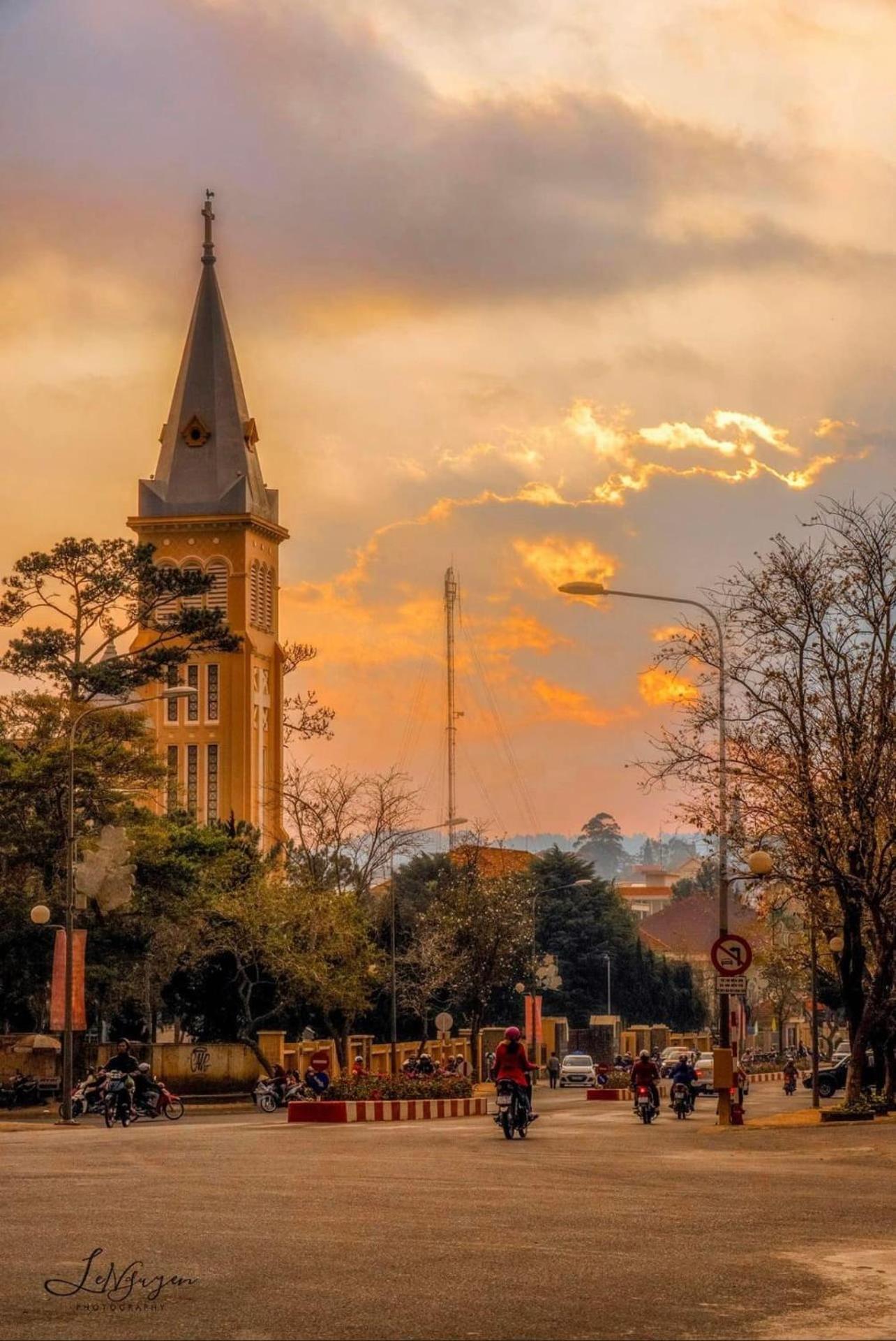 Mat Troi Vang Dalat Hotel Exteriér fotografie